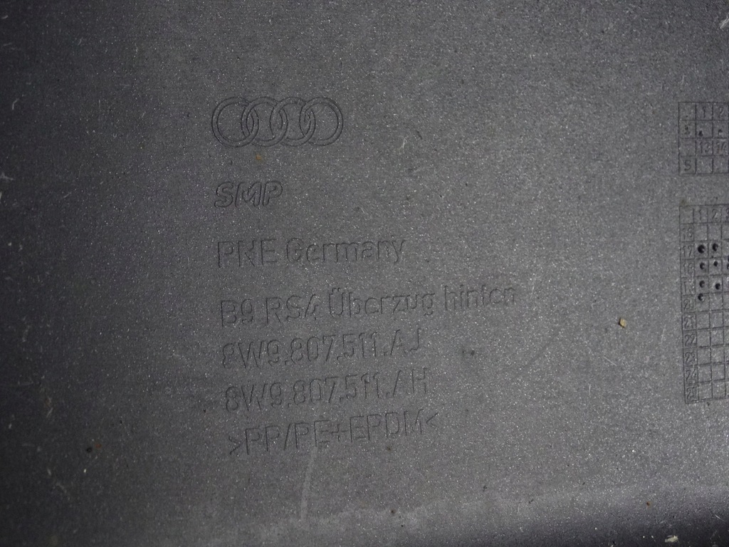 фото №15, Audi rs4 b9 lift 19-23 avant kombi бампер задний оригинальный 8w9807511aj