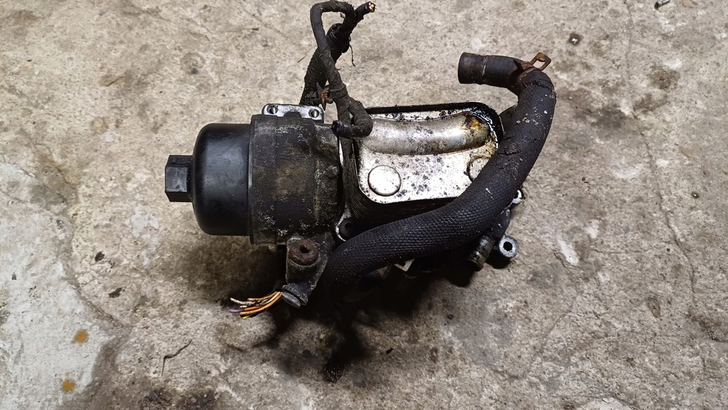 фото №1, Mini cooper r56 1.6 b основание фильтра масла