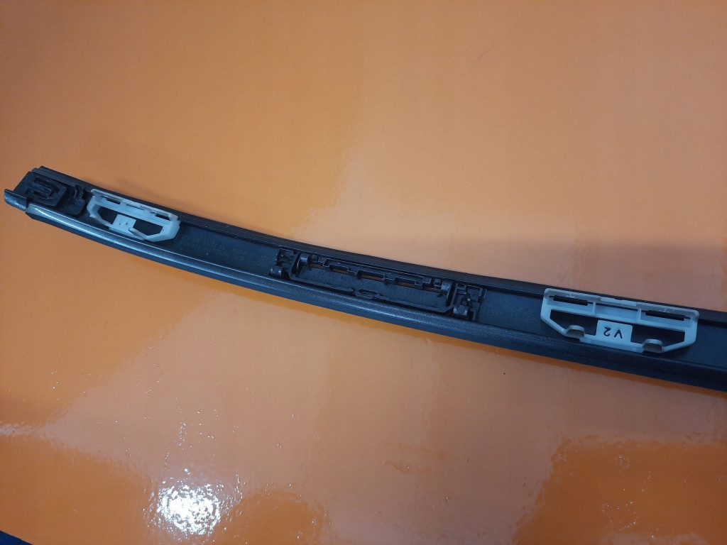 фото №8, Mercedes e-klasa w214 23- молдинг левая рейлинг левый a214690304