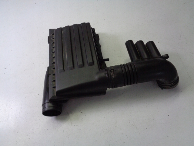 фото №1, Корпус фильтра воздуха резонатор vw golf vii 5 дверь hb 1.2 tsi 2015 rok