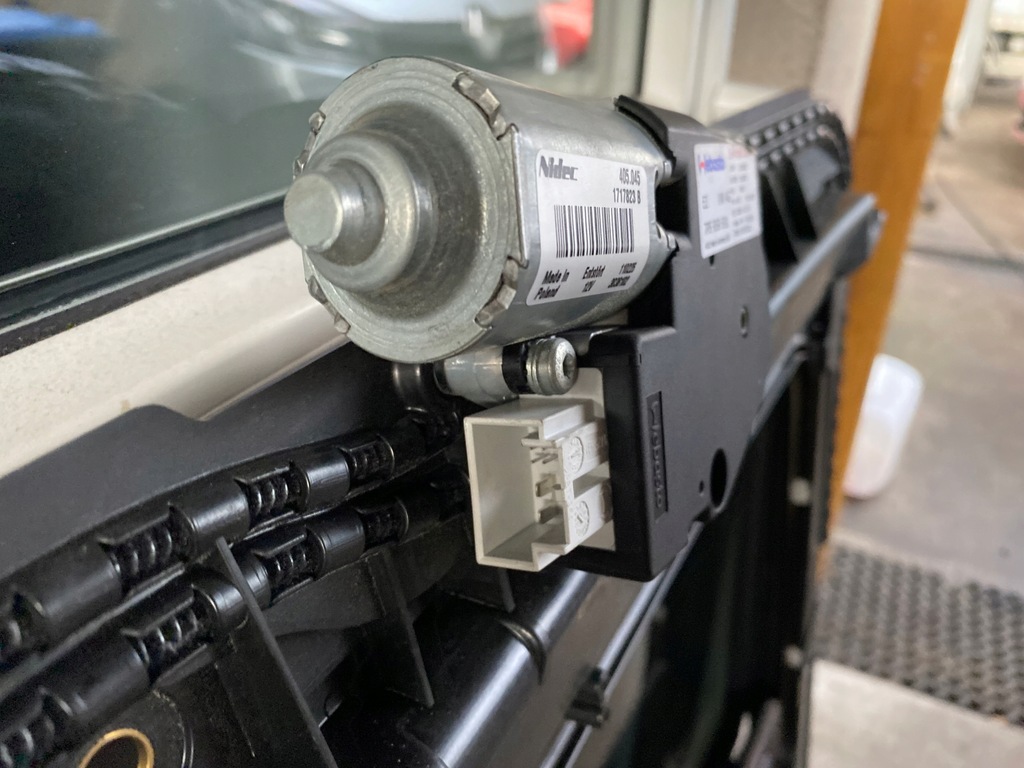 фото №11, Люк крыша панорама cayenne 7p 7p5 7p5877255 7p5959591 7p5877021