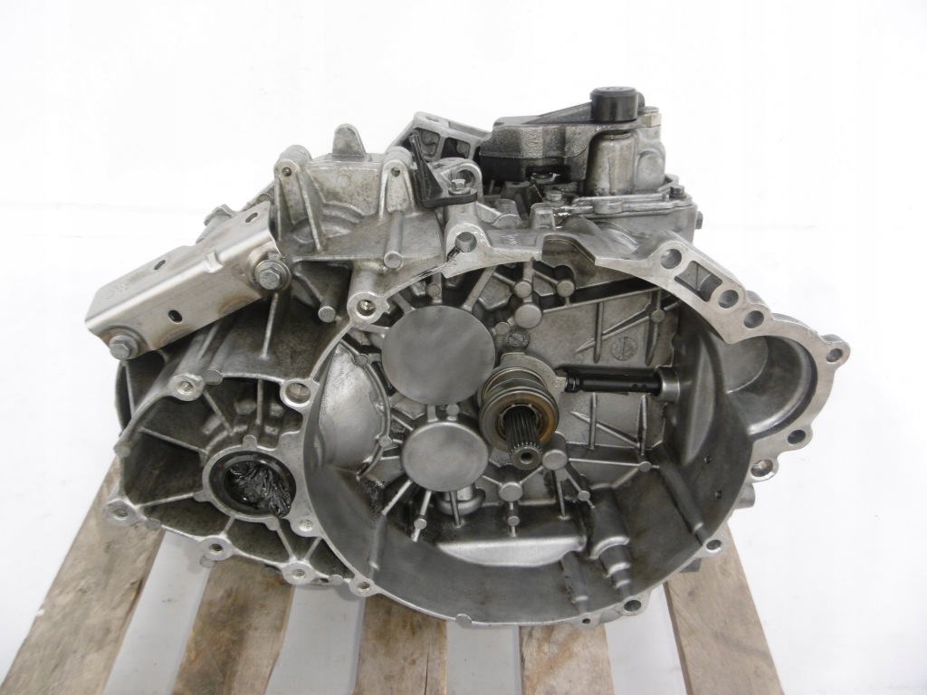 фото №1, Коробка передач передач volvo v70 iii s60 ii s80 ii 2.0 d3