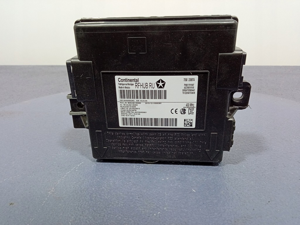 фото №1, Chrysler pacifica ii 16- модуль блок управления keyless 95450502ac