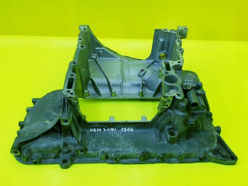 Поддон масляная верхний картер a6 c7 a7 c7 q7 a8 d4 q5 3.0 tdi 059103601cj Киев