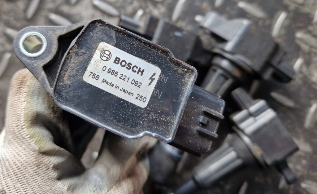 фото №3, Катушки зажигания mazda 3 1.4 0986221092