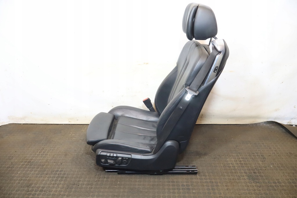 фото №10, Сиденья заднее сиденье обшивки комплект 6 640d f06 3.0d gran