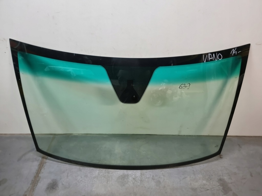 фото №1, Mercedes w639 стекло лобовое 14r