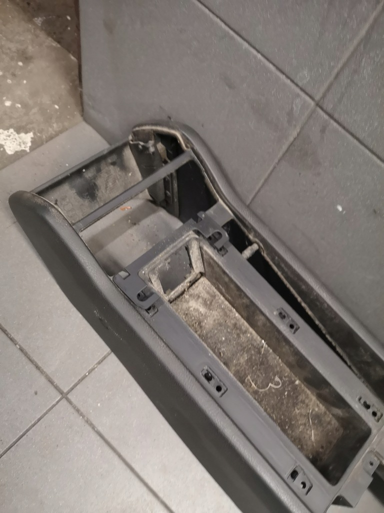 фото №9, Туннель средний soul audi a8 d2 eu 4d1863241