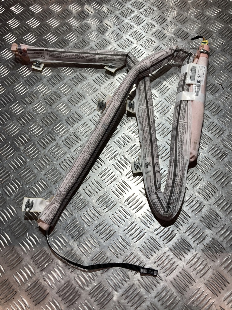 фото №1, Шторка безпеки права citroen c5 aircross 18-