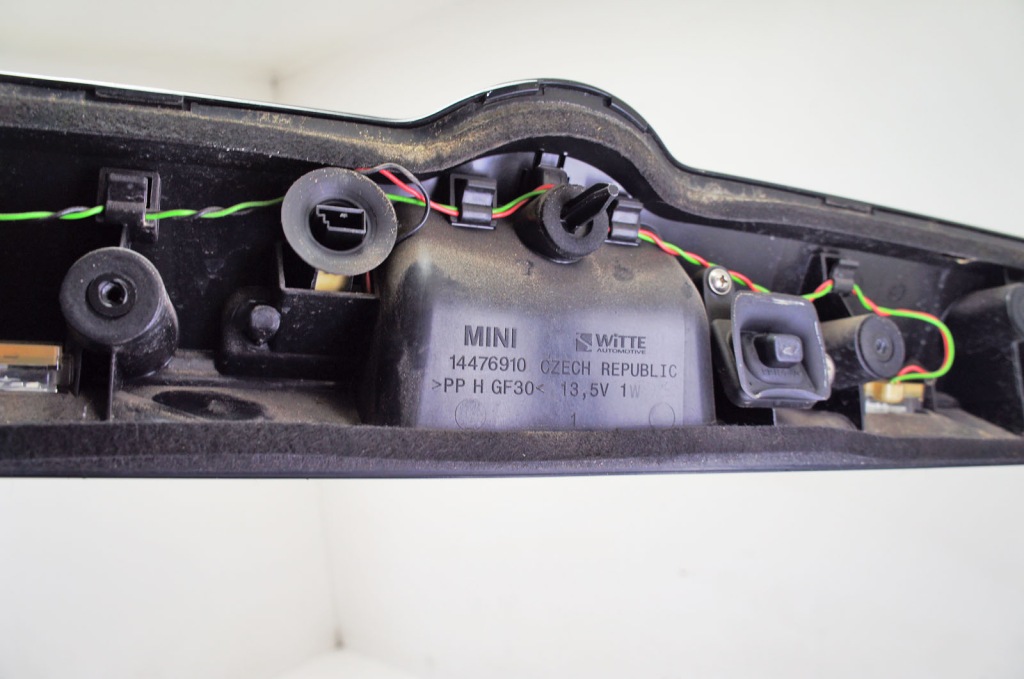 Tb284 mini countryman ii f60 молдинг накладка крышки багажника 7391241 с Разборки