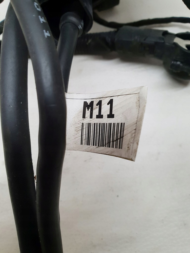 фото №7, Hyundai ix35 09-15 электропроводка клемма плюсовая аккумулятор 91850-2y110