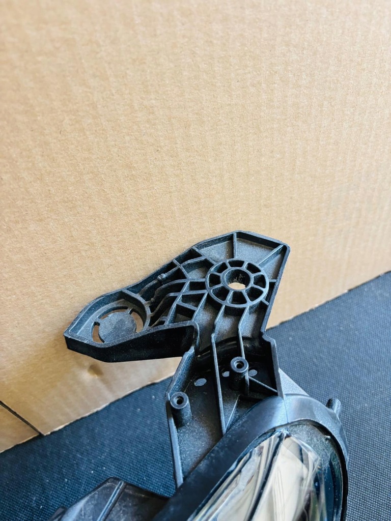 фото №6, Лампа левая фара левый opel corsa f full led bez линзы europa