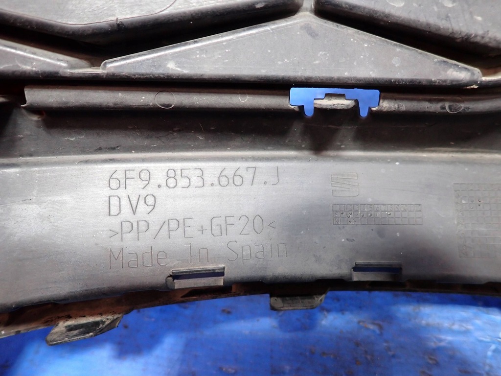 фото №9, Решётка средняя бампера перед seat arona lift 6f9853667j