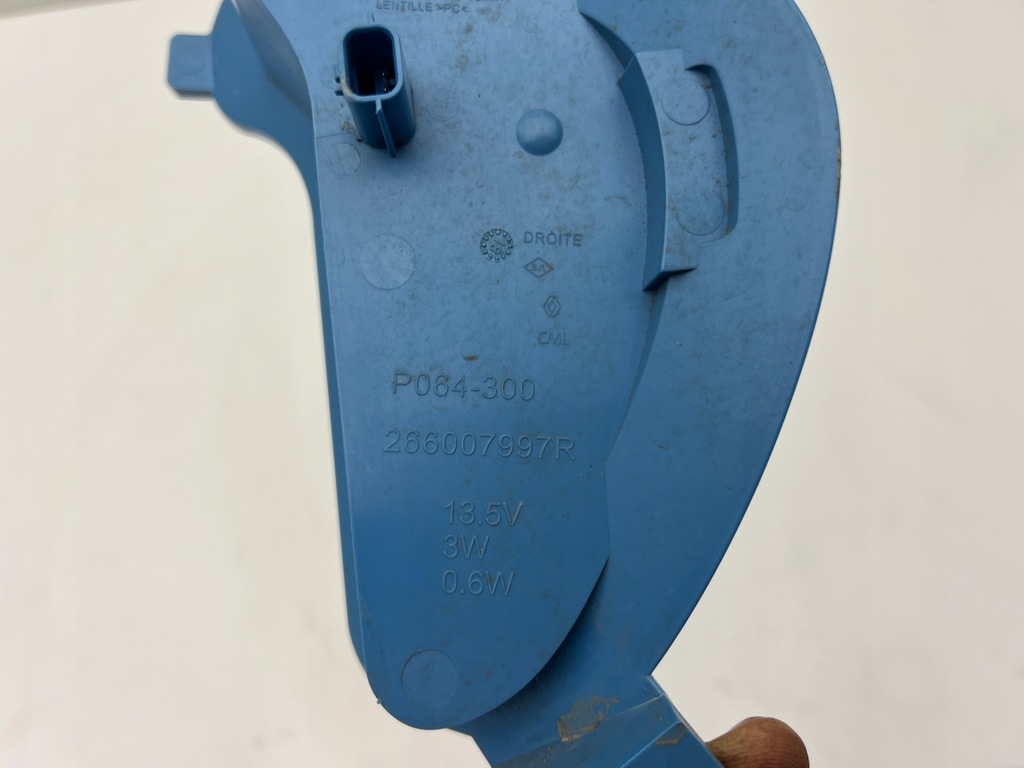 фото №5, Renault zoe противотуманная фара led drl передний правый перед oryinał 12-