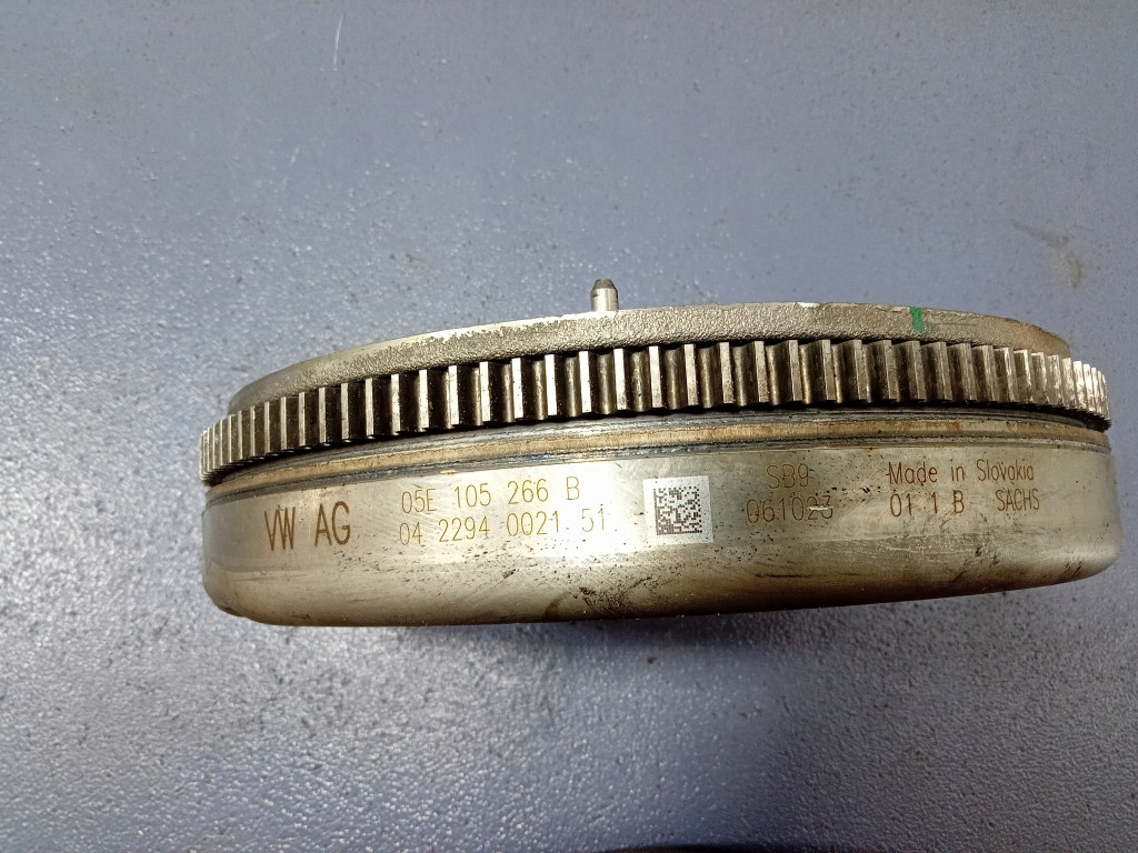 фото №8, Seat leon iv 4 20- 1.5 tsi сцепление двухмассовый маховик комплект 05e105266b