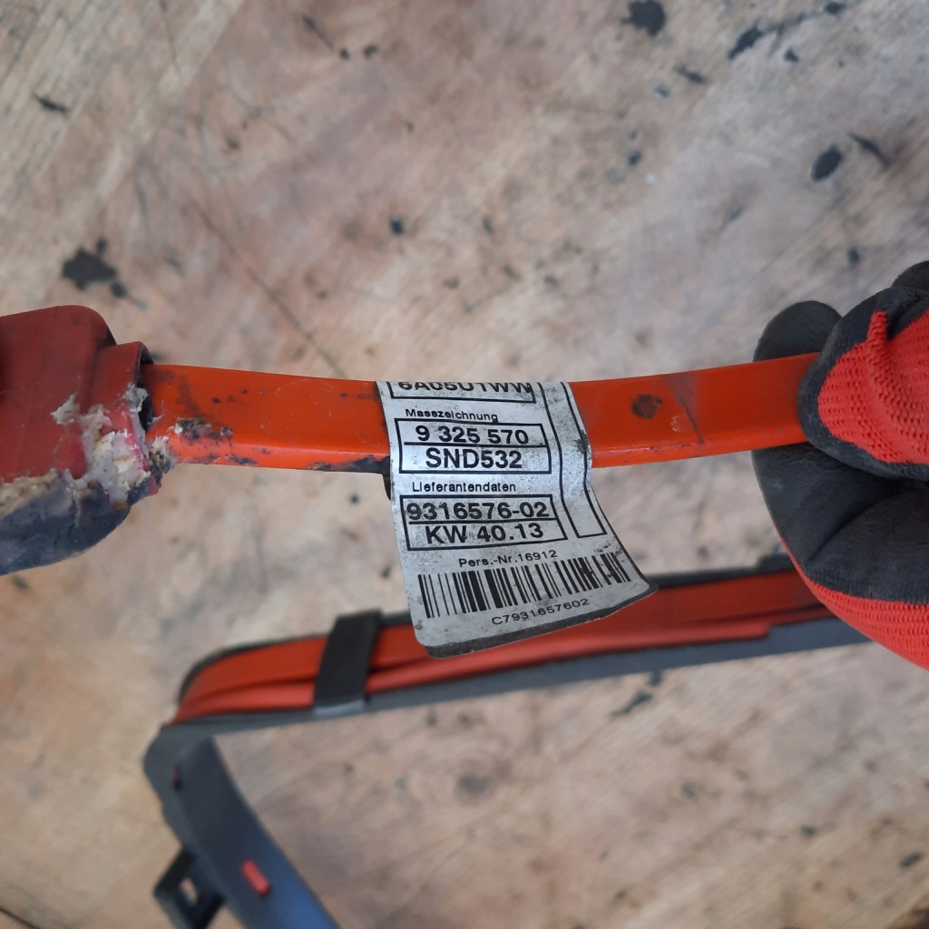 фото №5, Клемма plus плюсовая аккумулятор bmw f30 f31