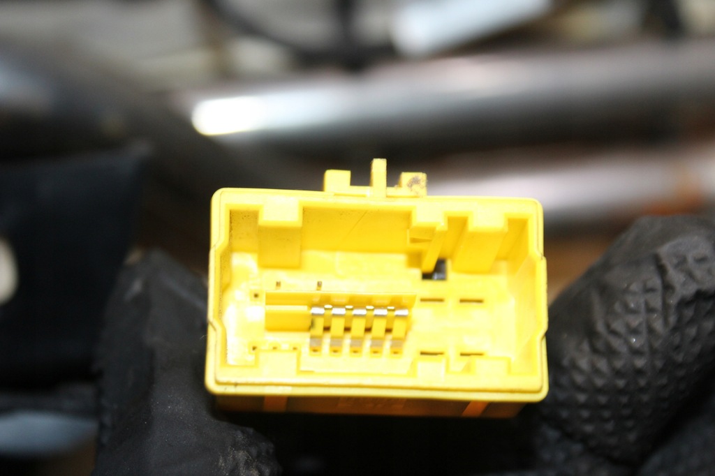 фото №9, Expert iii vivaro proace 16- сиденье водителя левый перед передний 5pin