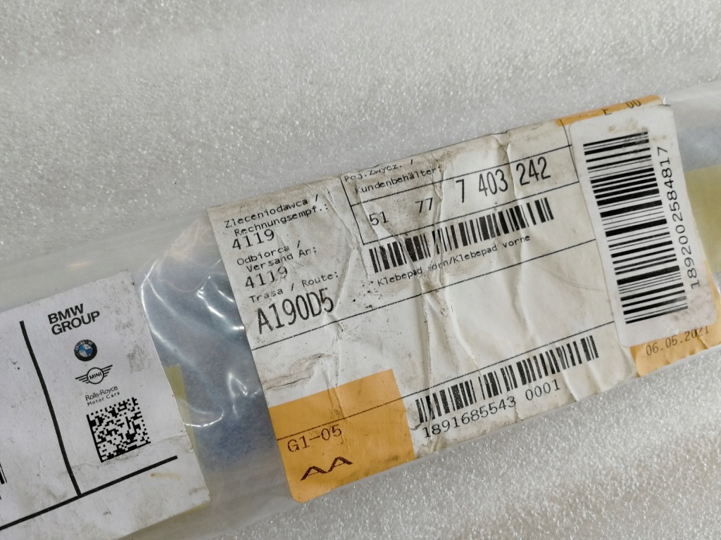 фото №3, Mini f55 f56 наклейка защита бампера pr