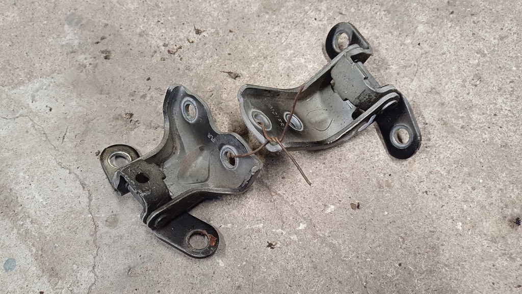 фото №1, Hyundai i10 07-13 петля двері правий передній