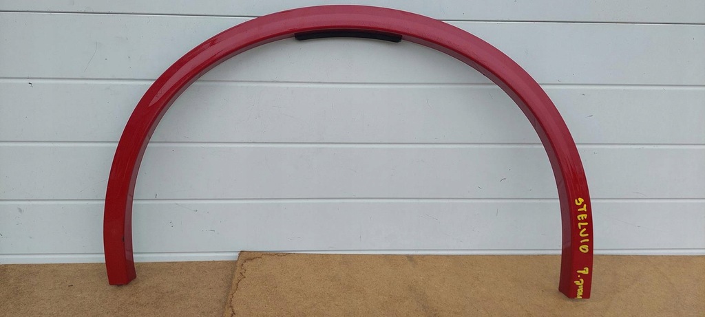 фото №1, Alfa romeo stelvio молдинг правая оригинал