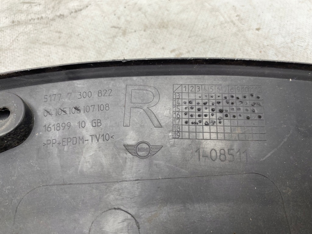 Mini cooper f56 f55 13- молдинг накладка крыла правая задний  7300822 Цена