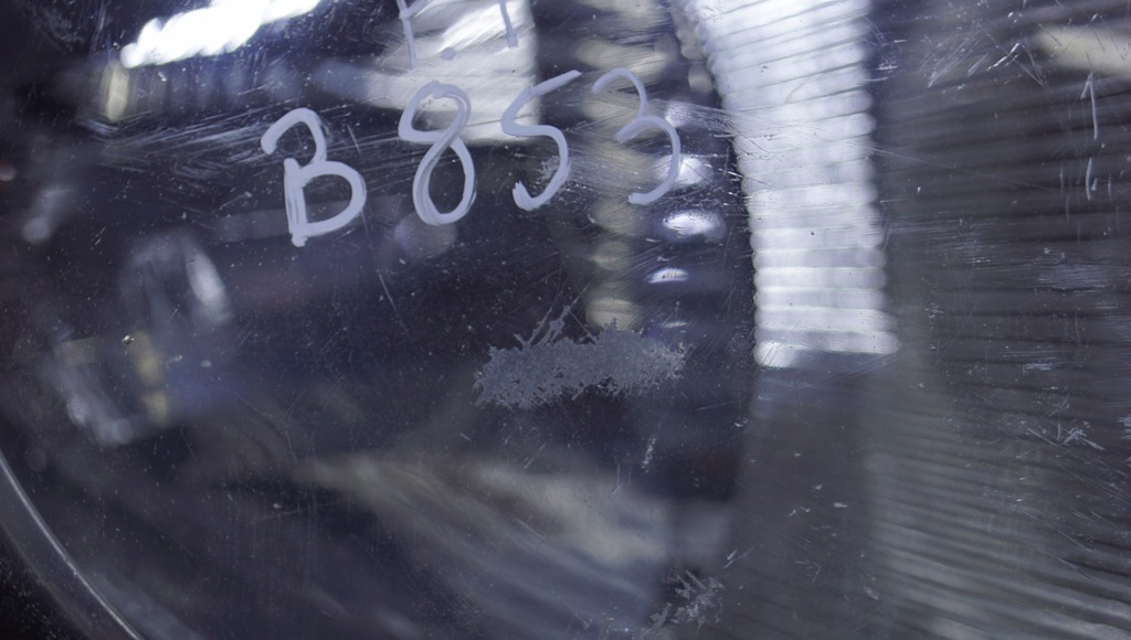 фото №6, Лампа права перед nissan note e11 uk