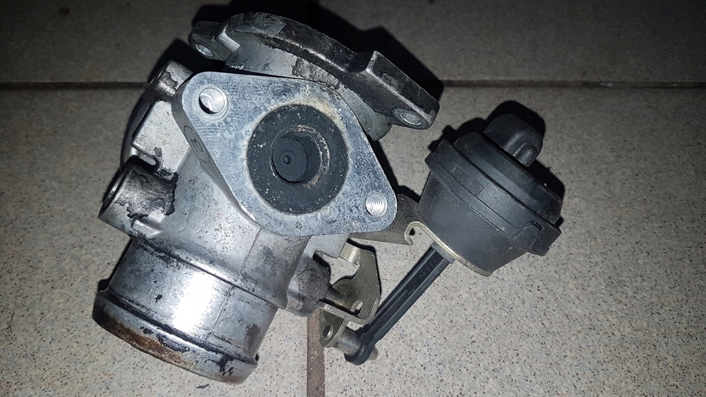 фото №9, Клапан egr audi skoda 1.9tdi 06a131229 028131501g