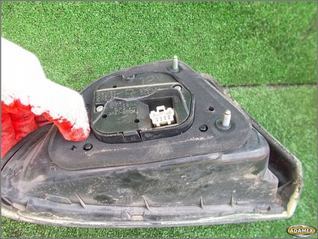 фото №5, Mitsubishi galant 1.8 94r - лампа правая задняя