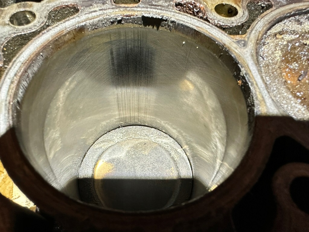 Блок двигателя dół wał поршни opel astra j meriva b 1.4 turbo b14net Оригинал