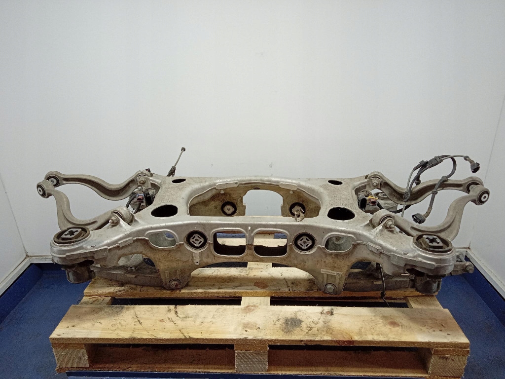 фото №6, Porsche panamera 971 підрамник балка підвіска задня 971599030am