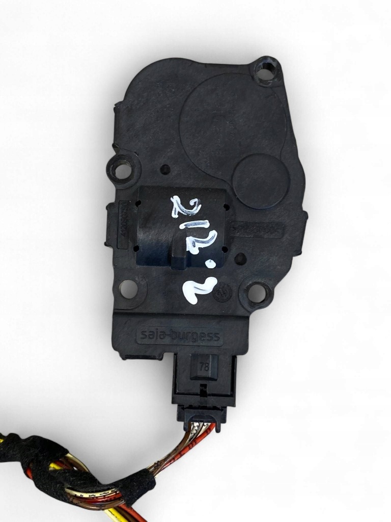 Купить Mercedes-benz e w212 моторчик крышка обдув a2128203013