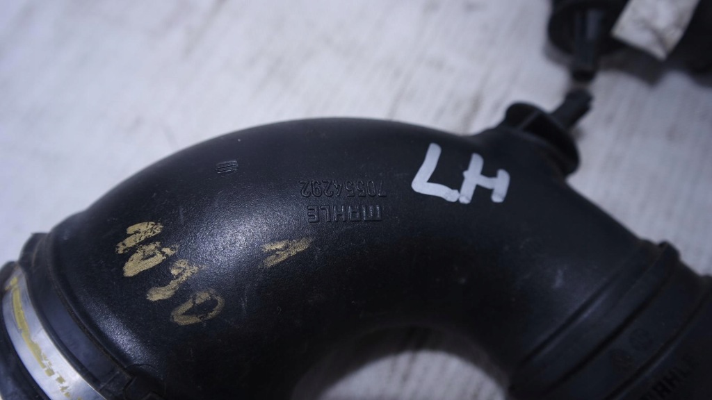 фото №3, Wąż труба воздухозаборник воздуха левая правая levante