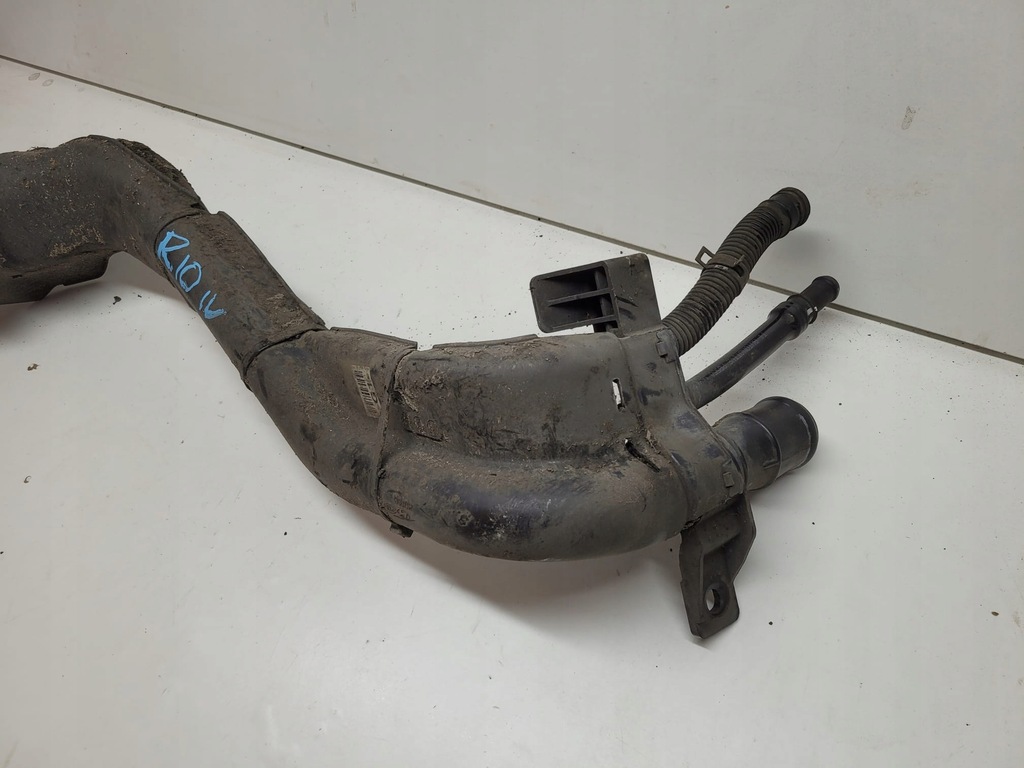 фото №3, Kia rio iv 2017- труба заливної пального