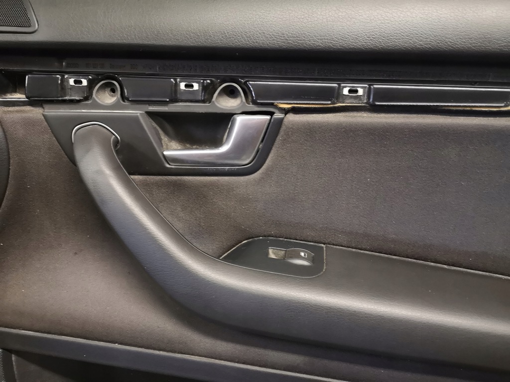 фото №6, Обшивка двері правий перед audi a4 b7 eu 8e1867106