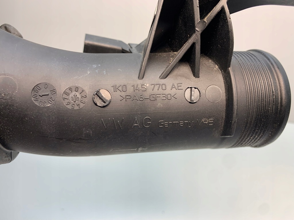 фото №9, Vw passat b7 audi a3 8p lift шланг труба турбины интеркулер 1k0145770ae