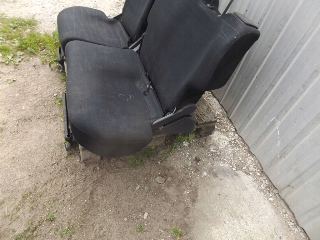 фото №2, Yaris ii заднее сиденье задняя