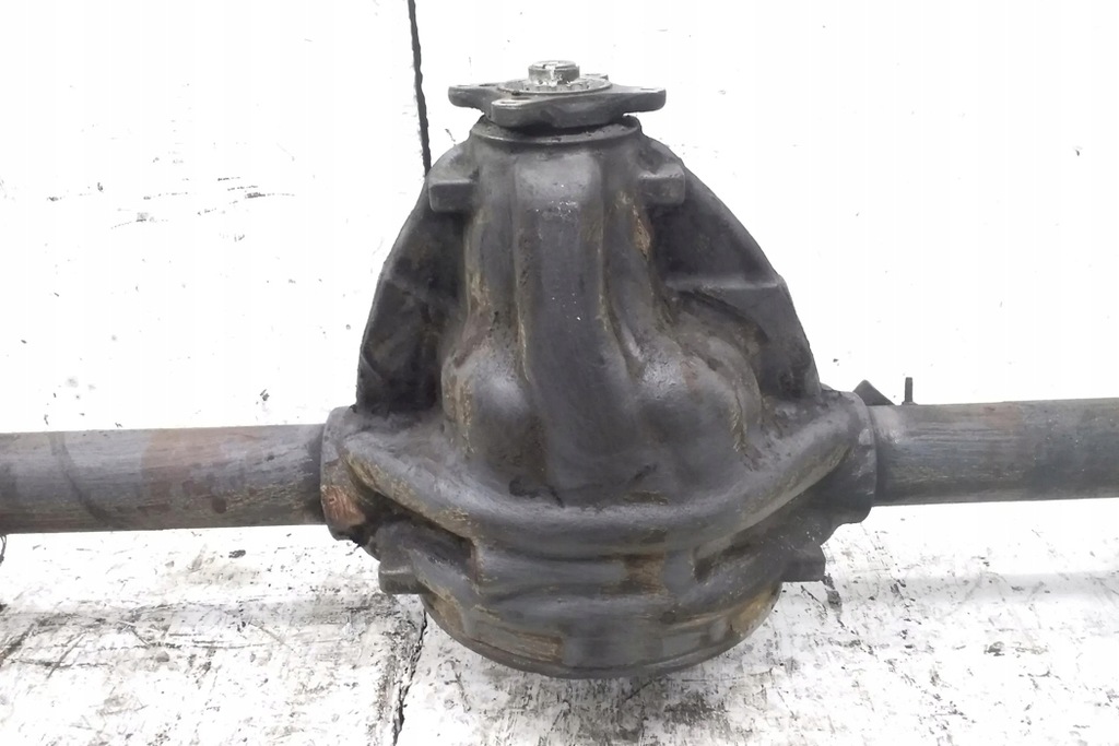 фото №10, Задний мост vw crafter фургон sy_ a9063510605 2.46l дизель 103kw 2009