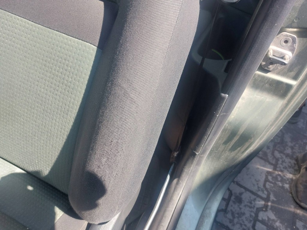 фото №11, Сидіння комплект лівий правий перед + заднє сидіння задня vw lupo hb 3d 98-05r