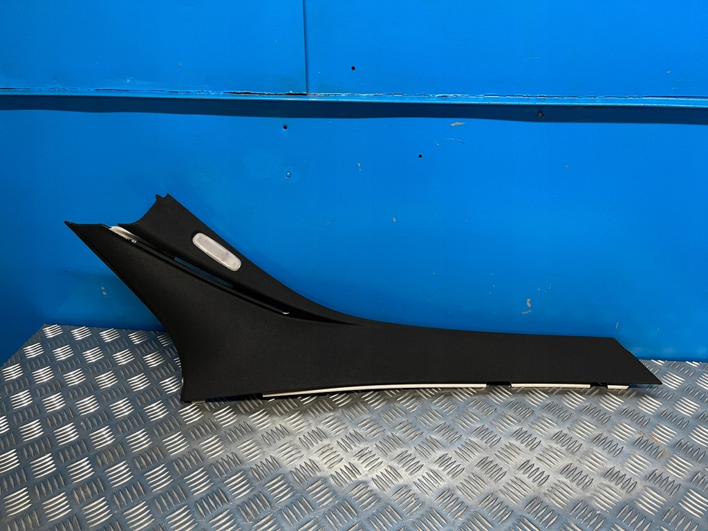 фото №1, Mercedes w212 lift права оббивка стійка захист