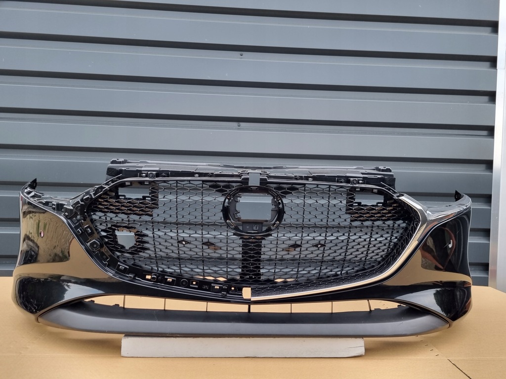 фото №1, Mazda 3 2019- бампер перед оригинал g149