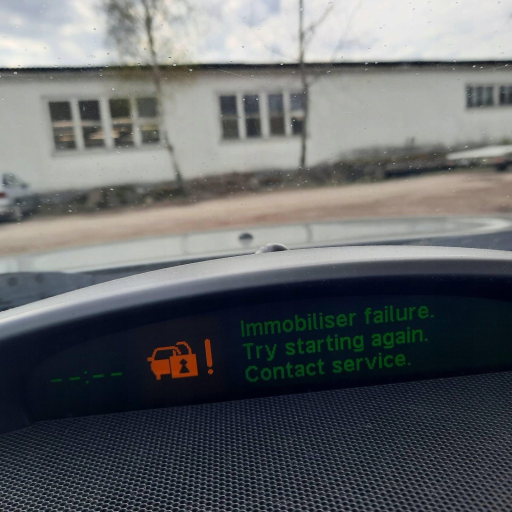 Saab 9-3 клапан дроссель 2003 2.2l 08226804 55350621 с Разборки