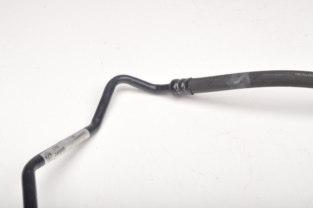 фото №3, Ferrari california 4.3 шланг підсилювача 240609