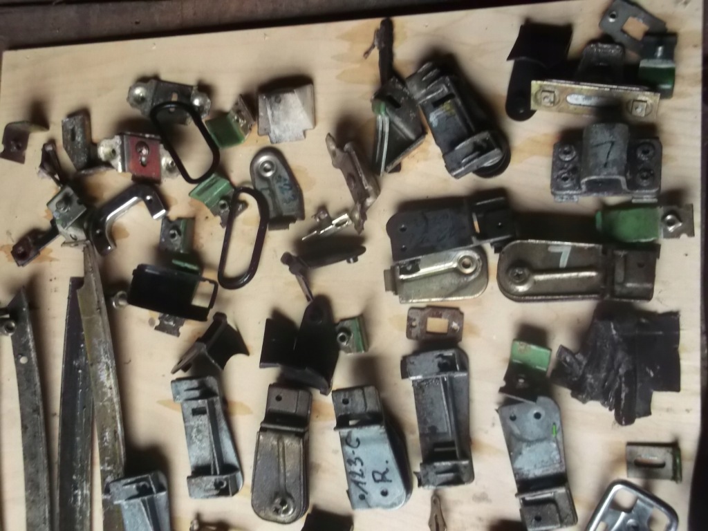 фото №4, Частини різні mercedes w 123 coupe