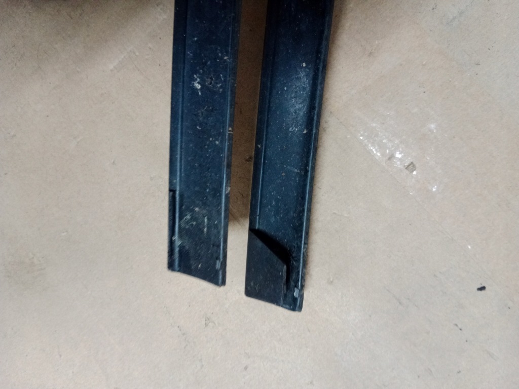 Решётка средняя бампера ford focus mk3 рестайлинг  st оригинал Доставка