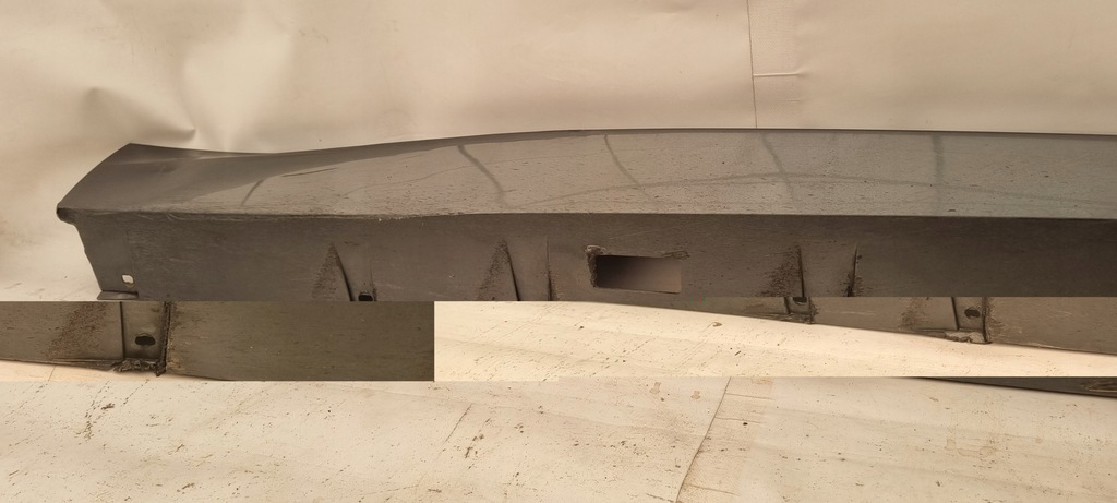 фото №3, Audi r8 молдинг поріг права