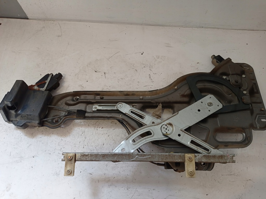 фото №6, Подъемник стекло левый задняя hyundai trajet kpl