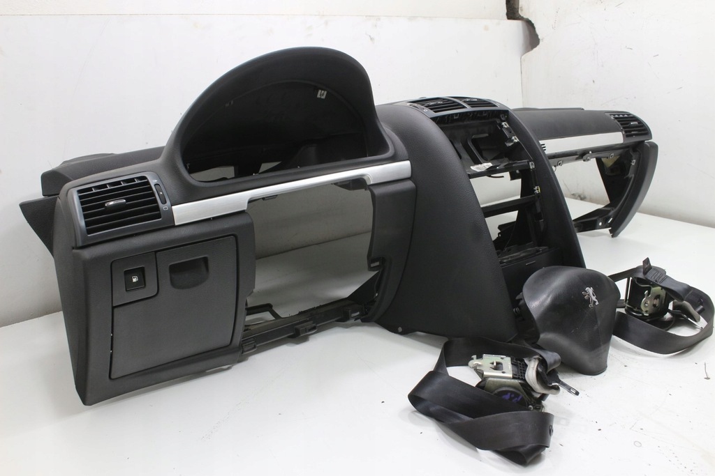 фото №6, Панель приладів консоль ремені подушки безпеки peugeot 407 coupe