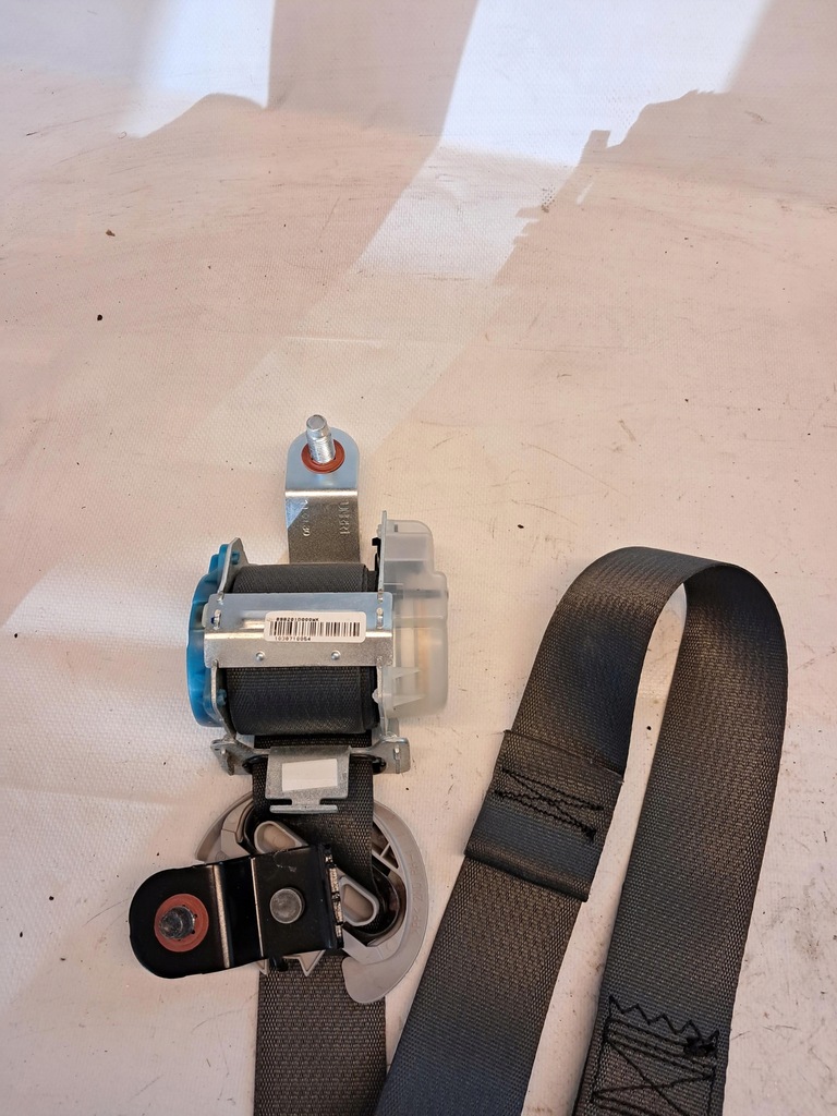 фото №3, Pas безопасности правый задняя 2 ряд kia carens iii