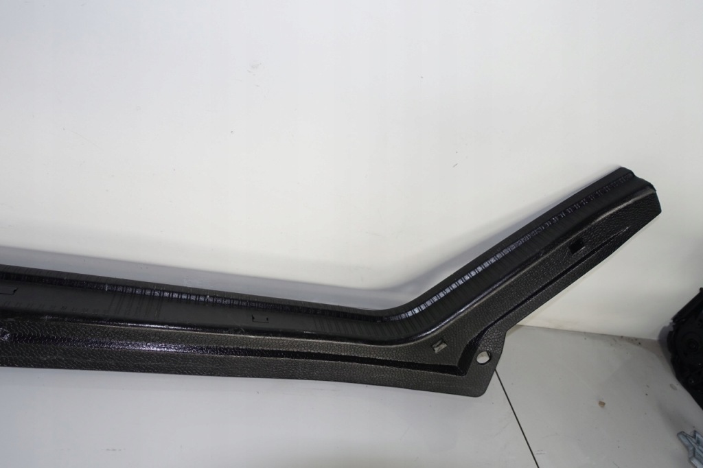 фото №5, Mercedes w140 захист накладка поперечина багажника listwa1406945225 кліпси