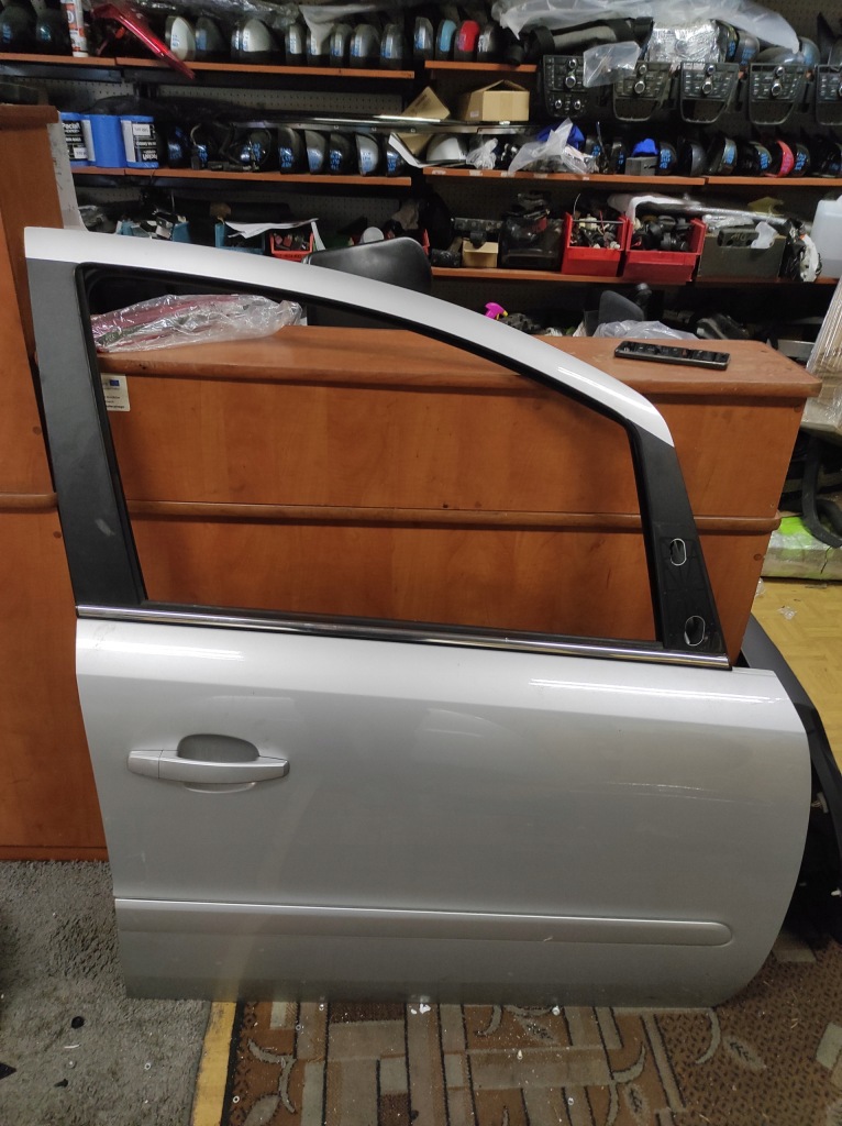фото №1, Двері правий перед opel zafira b 2157